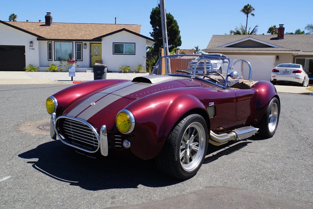 Shelby Cobra Replica - Image 2 of 31