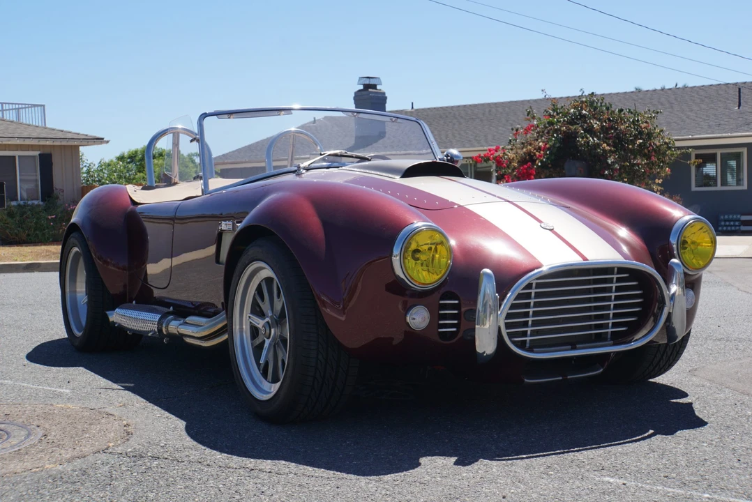 Shelby Cobra Replica - Image 4 of 31