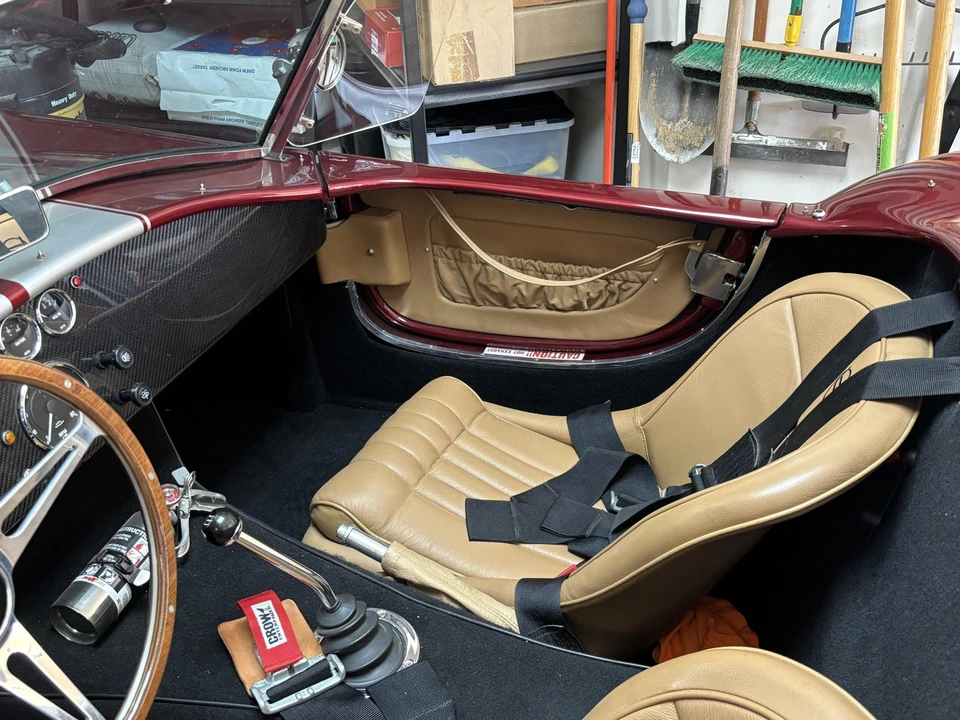 Shelby Cobra Replica - Image 15 of 31