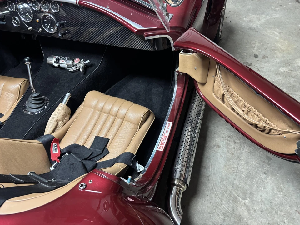 Shelby Cobra Replica - Image 22 of 31
