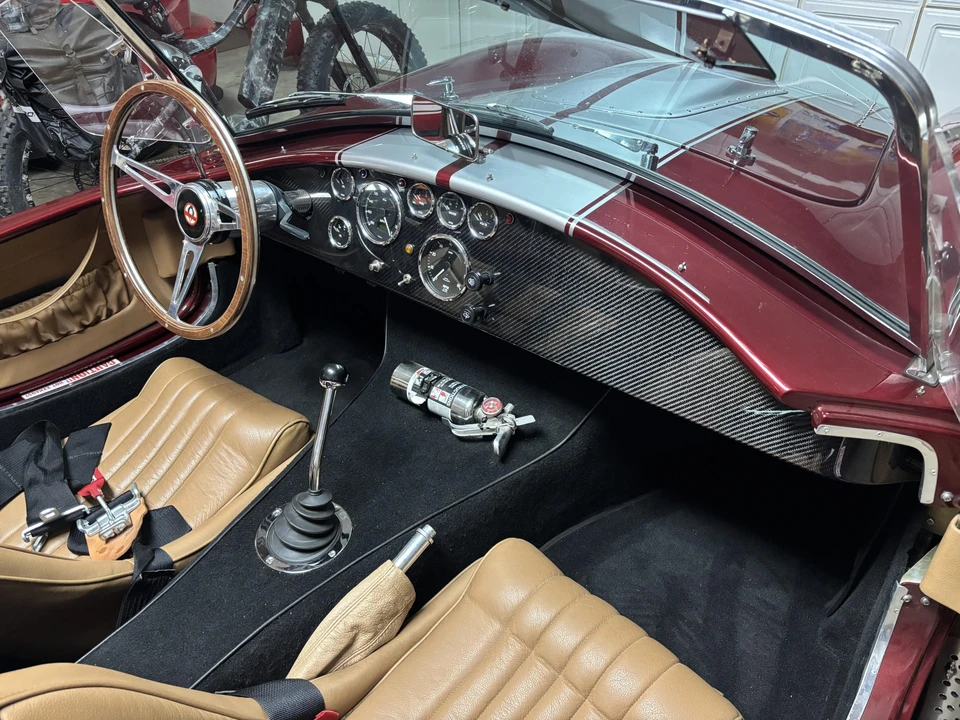 Shelby Cobra Replica - Image 21 of 31