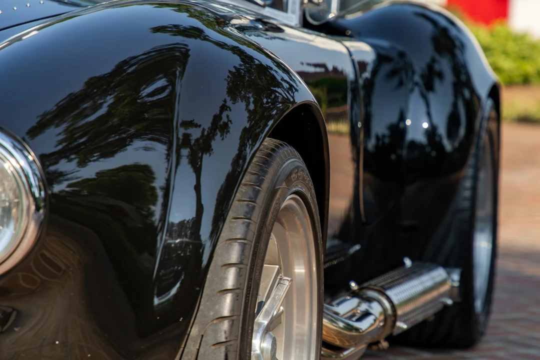 Shelby Cobra Replica - Image 17 of 31