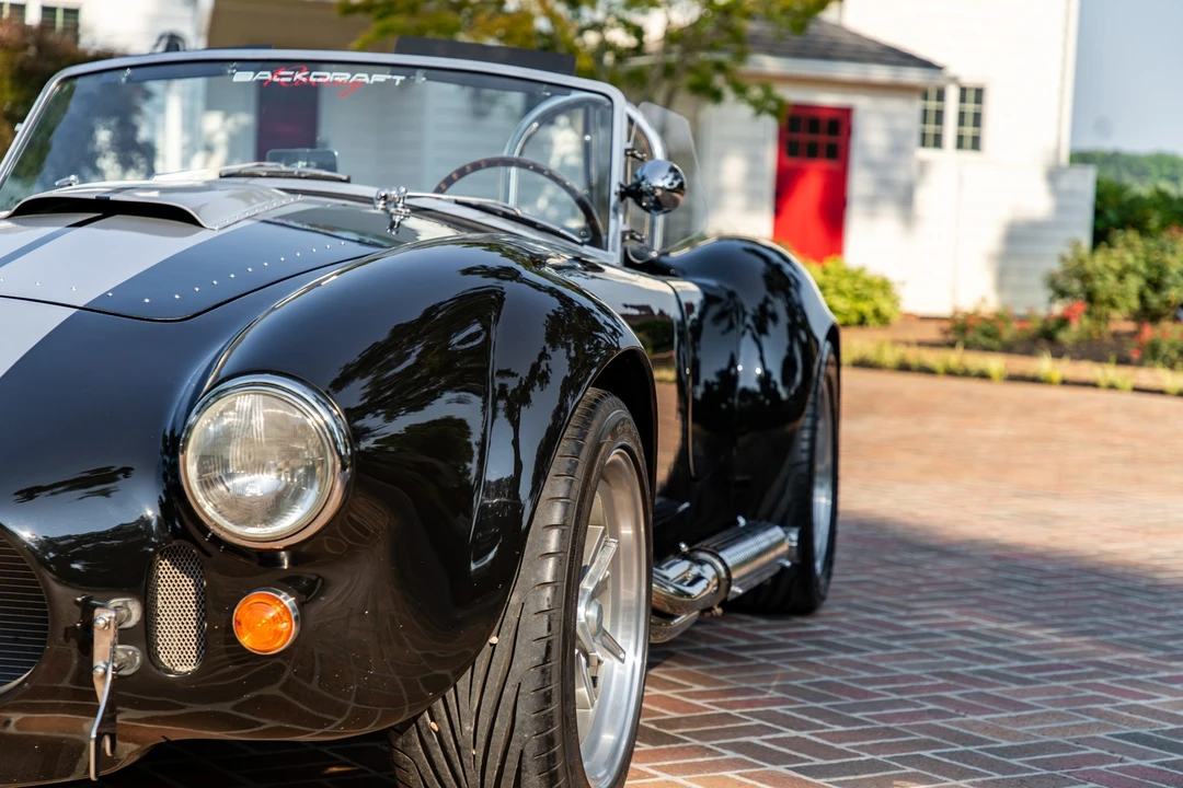 Shelby Cobra Replica - Image 15 of 31