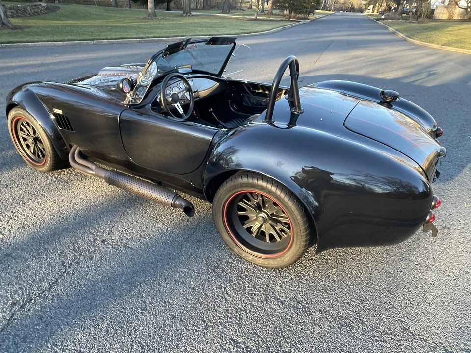 Shelby Cobra Replica - Image 8 of 31