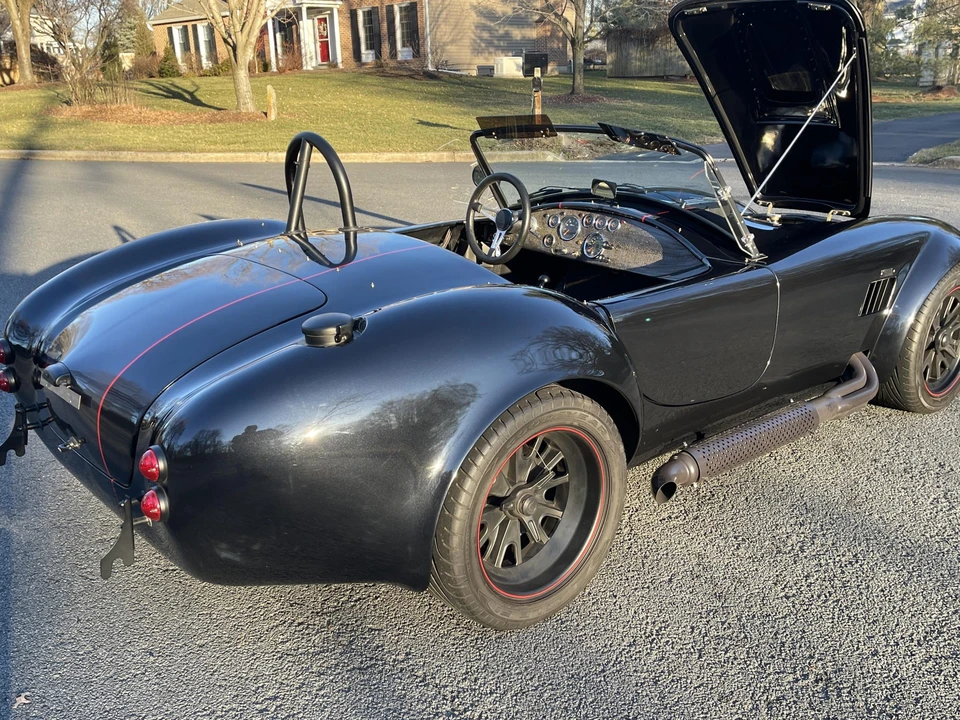 Shelby Cobra Replica - Image 6 of 31