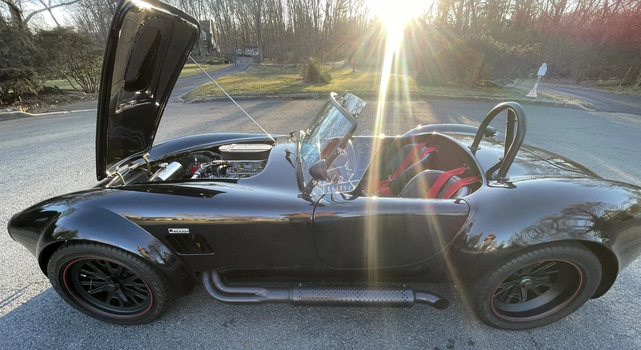 Shelby Cobra Replica - Image 28 of 31