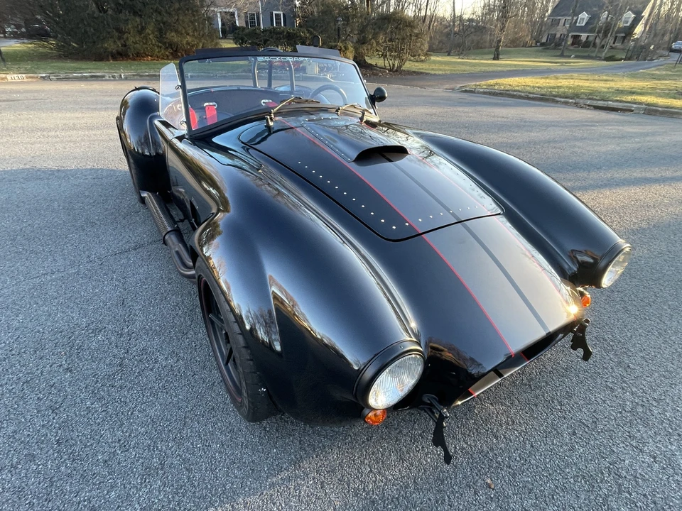 Shelby Cobra Replica - Image 2 of 31
