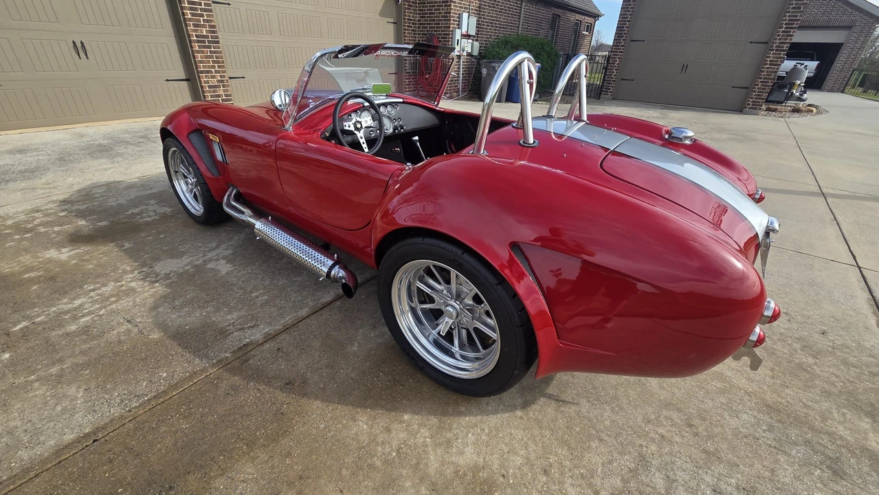 Shelby Cobra Replica - Image 13 of 31