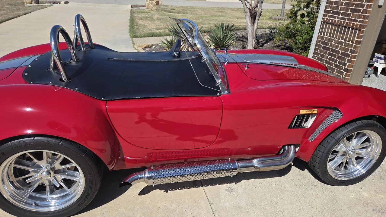 Shelby Cobra Replica - Image 29 of 31
