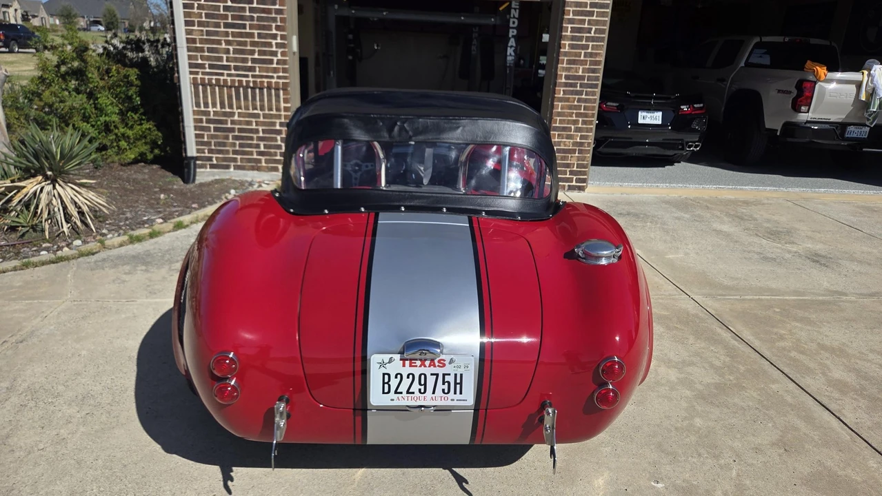 Shelby Cobra Replica - Image 18 of 31