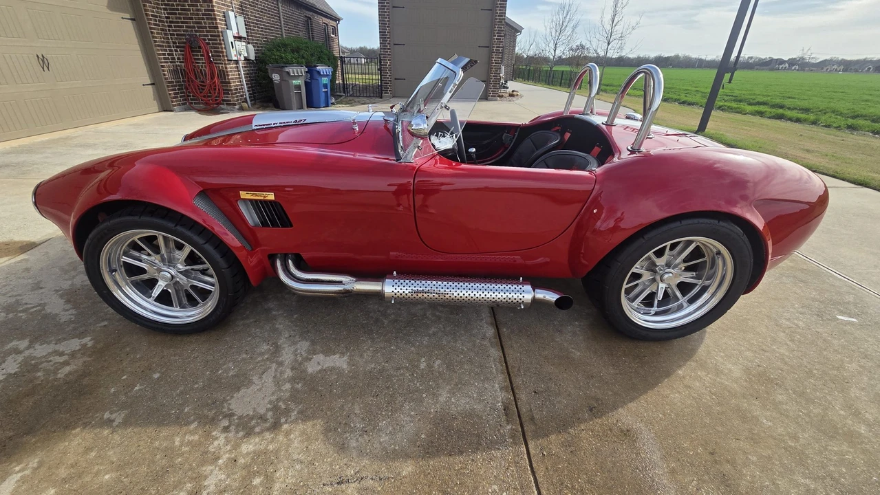 Shelby Cobra Replica - Image 14 of 31