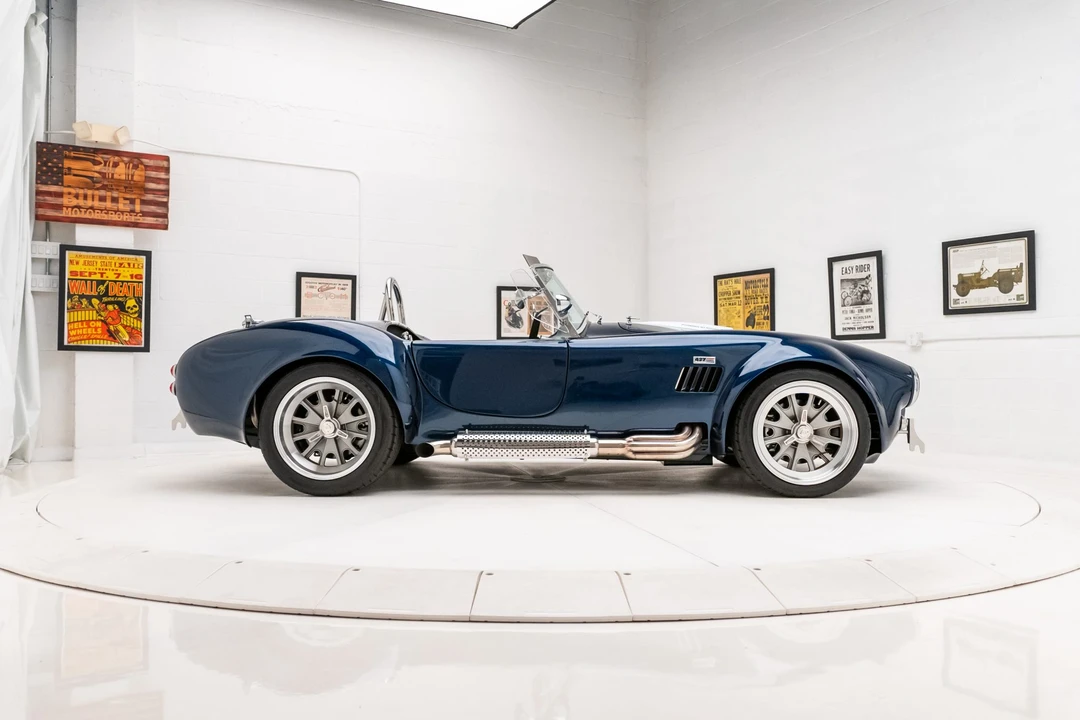 Shelby Cobra Replica - Image 18 of 31
