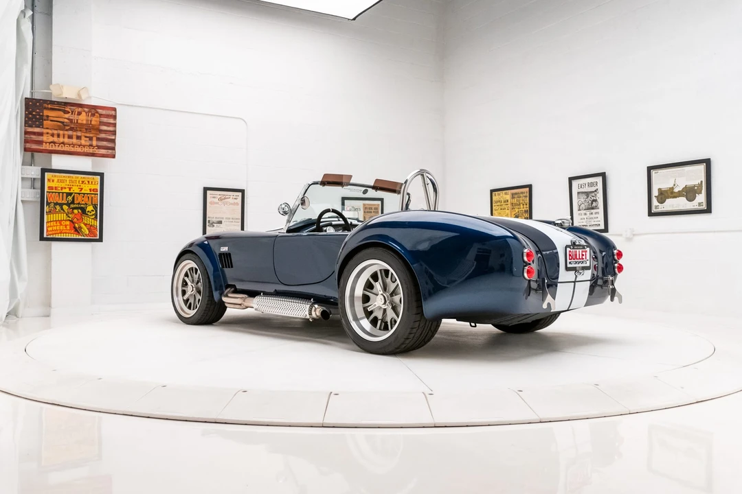 Shelby Cobra Replica - Image 23 of 31