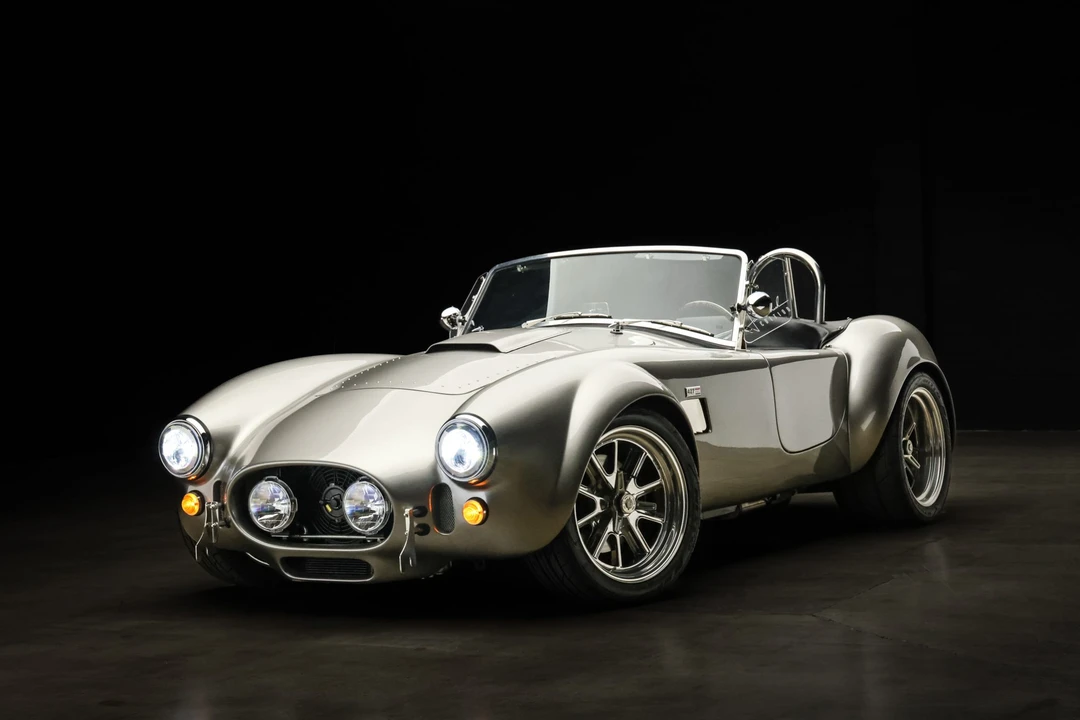 Shelby Cobra Replica - Image 19 of 31