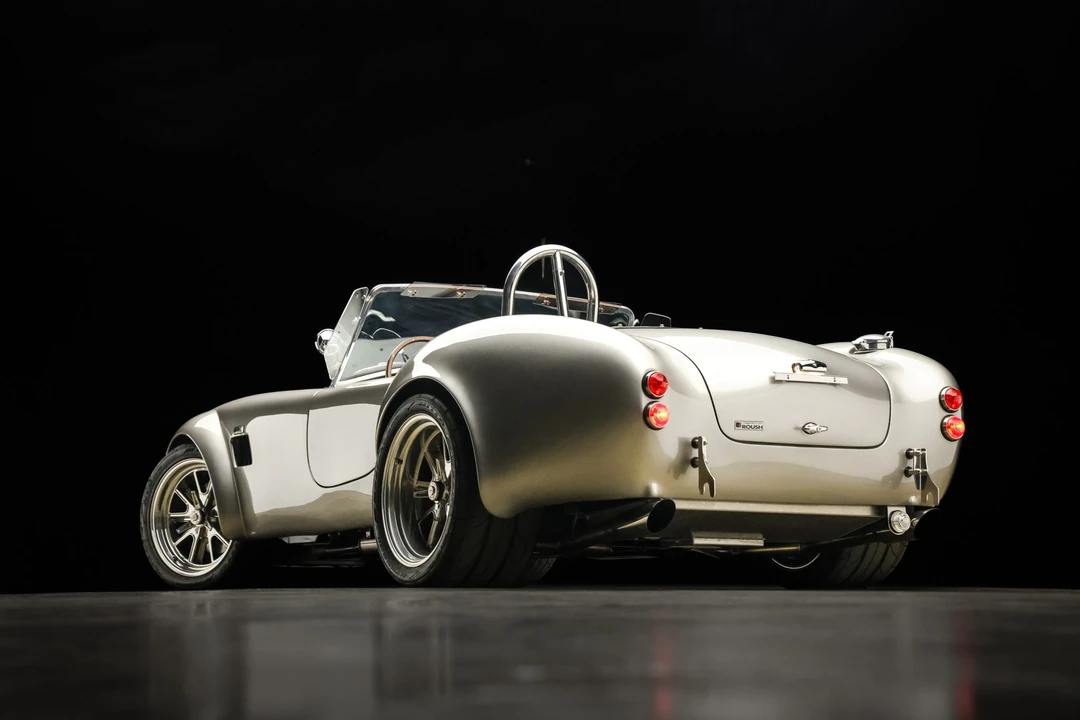Shelby Cobra Replica - Image 29 of 31