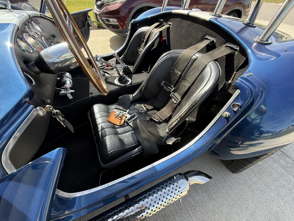 Shelby Cobra Replica - Image 30 of 31