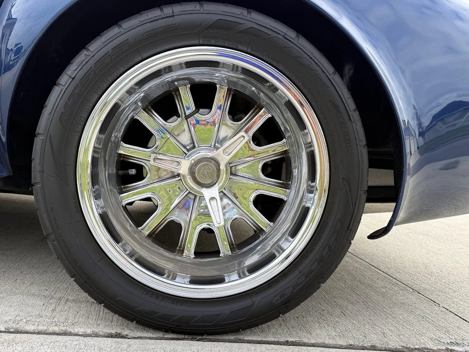 Shelby Cobra Replica - Image 28 of 31