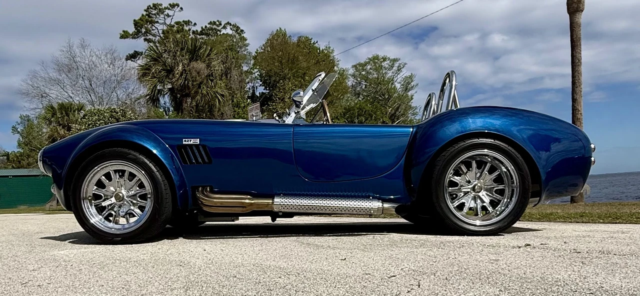 Shelby Cobra Replica - Image 8 of 31