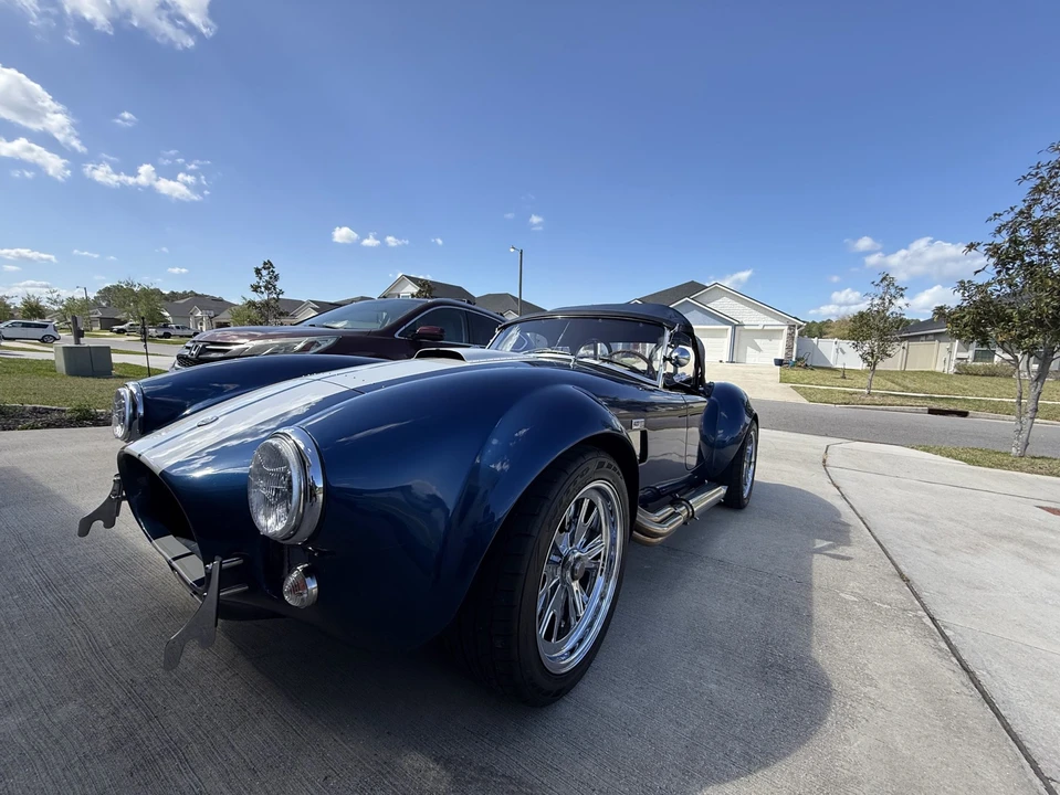 Shelby Cobra Replica - Image 9 of 31