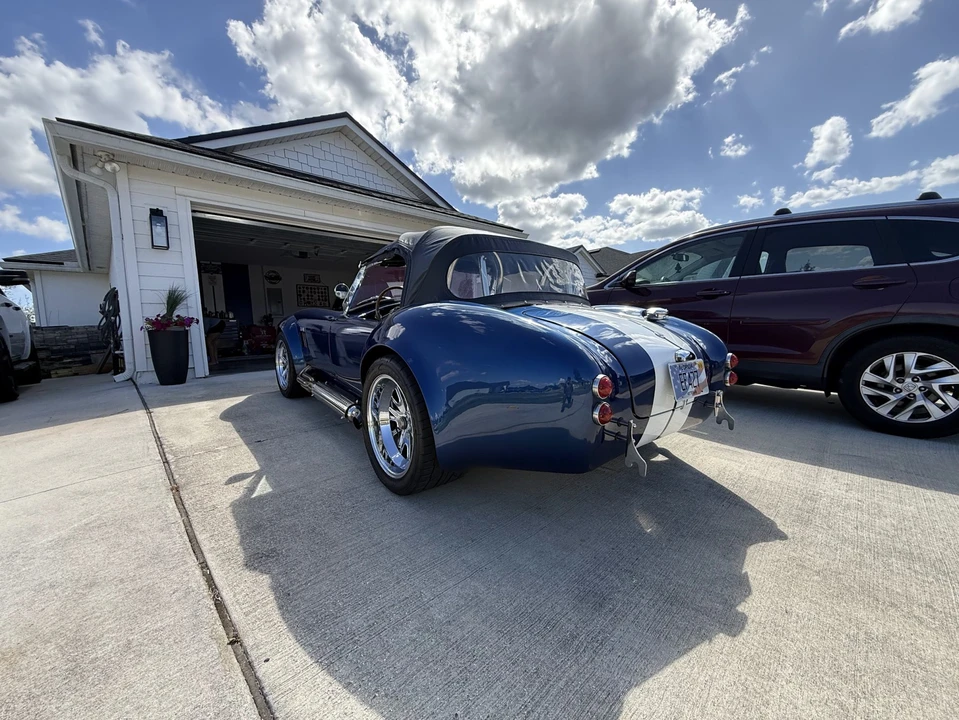 Shelby Cobra Replica - Image 12 of 31