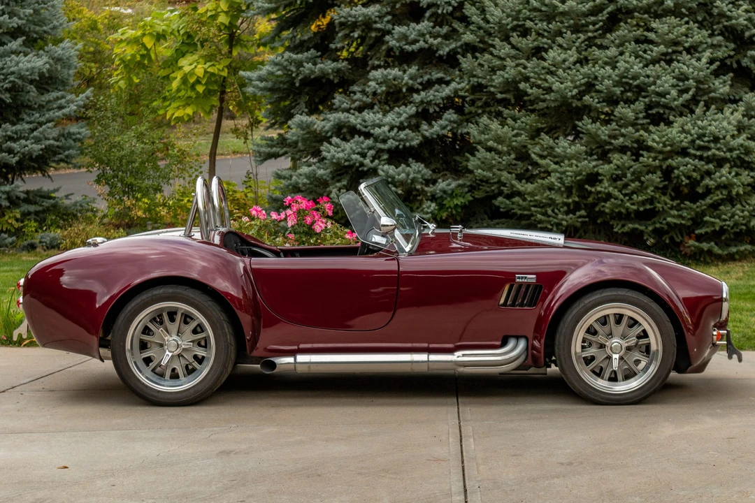 Shelby Cobra Replica - Image 3 of 31