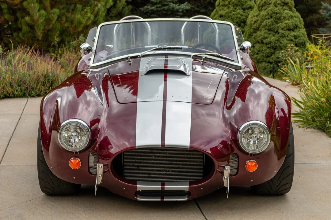 Shelby Cobra Replica - Image 9 of 31