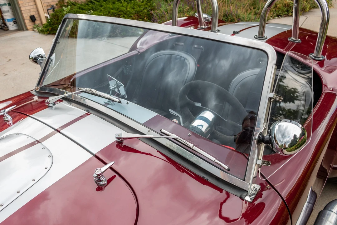 Shelby Cobra Replica - Image 10 of 31
