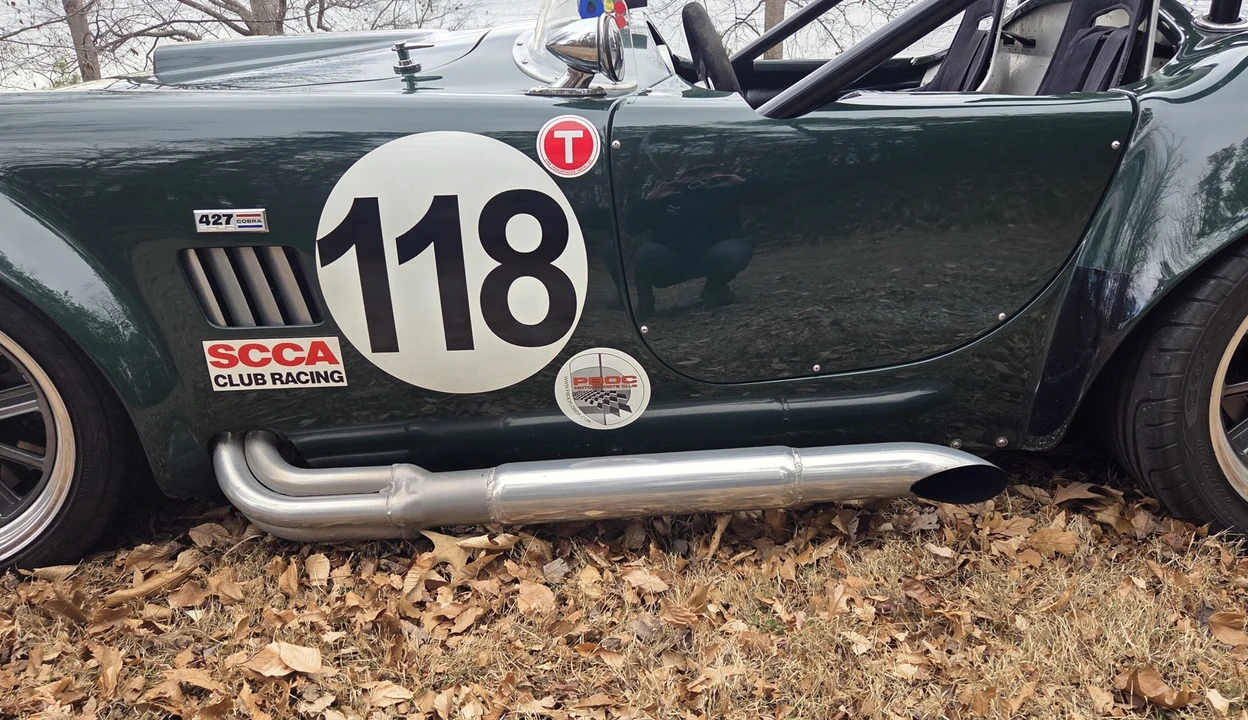 Factory Five Roadster - Image 25 of 31