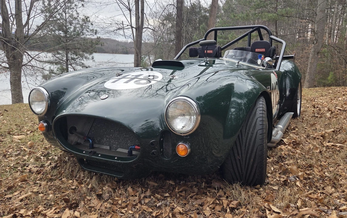 Factory Five Roadster - Image 3 of 31