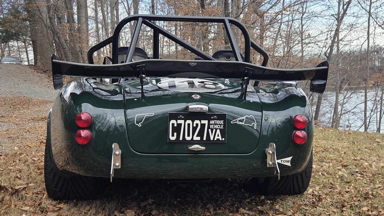 Factory Five Roadster - Image 6 of 31