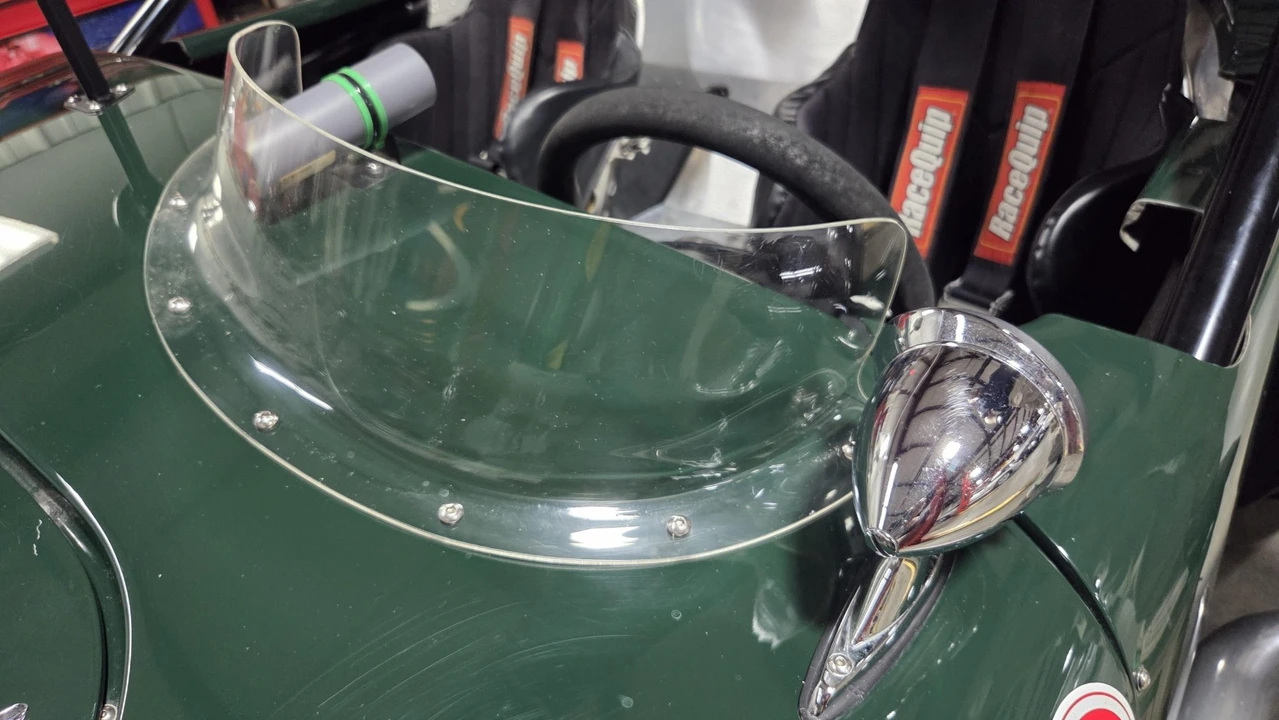 Factory Five Roadster - Image 28 of 31