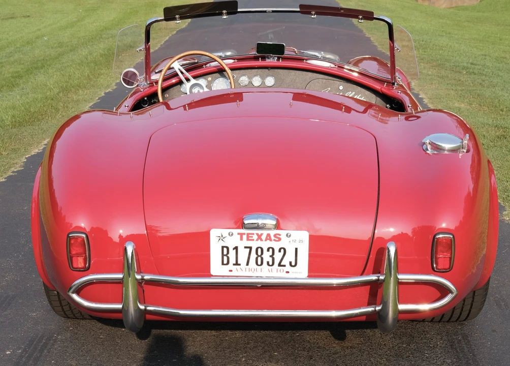 Shelby Cobra Replica - Image 6 of 31