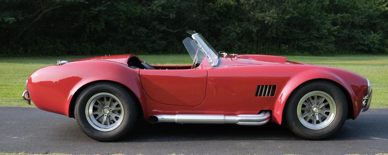 Shelby Cobra Replica - Image 10 of 31
