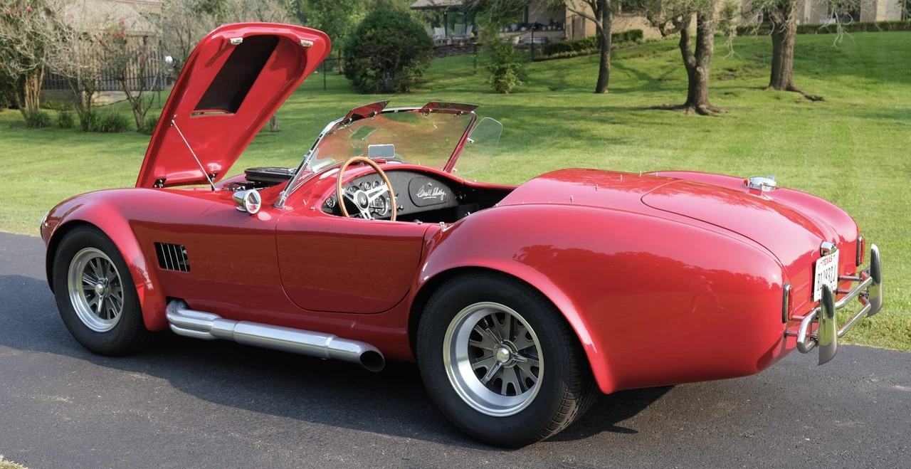 Shelby Cobra Replica - Image 20 of 31