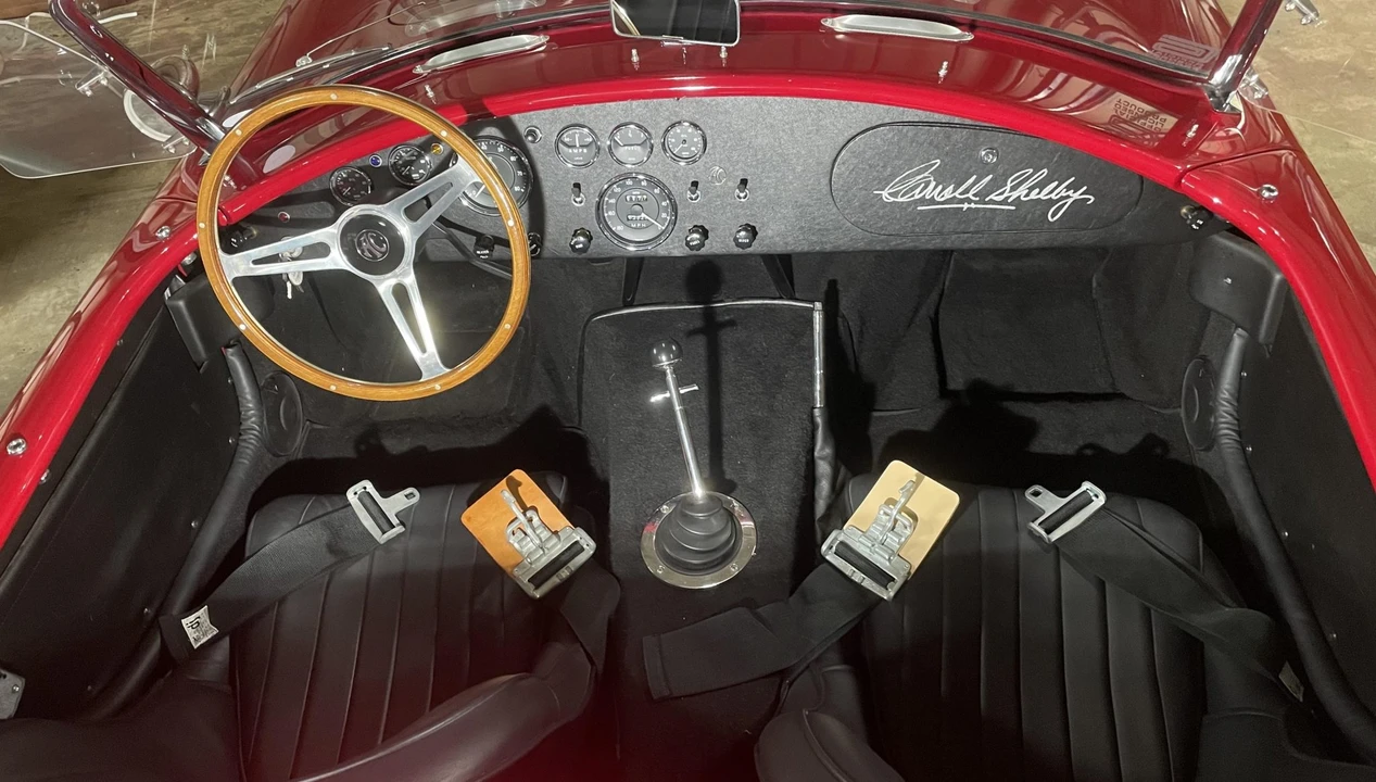 Shelby Cobra Replica - Image 29 of 31