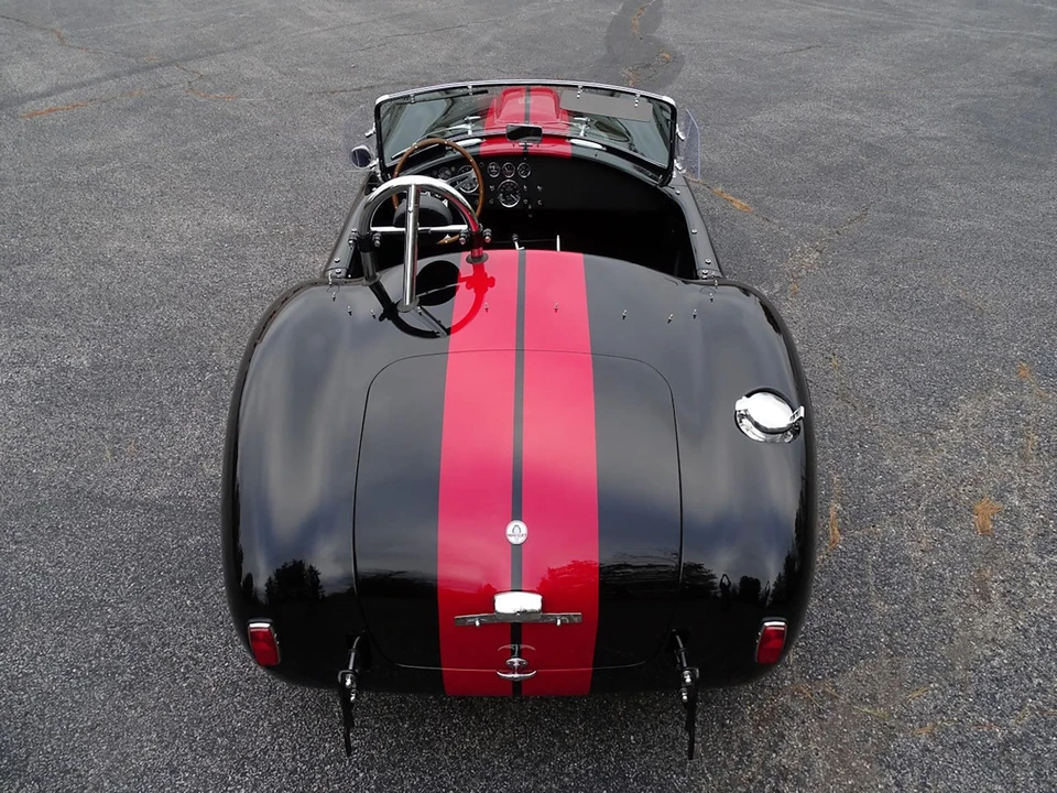 Shelby Cobra Replica - Image 15 of 31