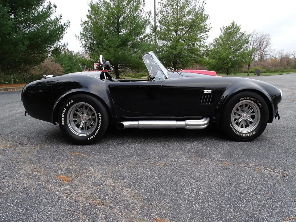 Shelby Cobra Replica - Image 20 of 31