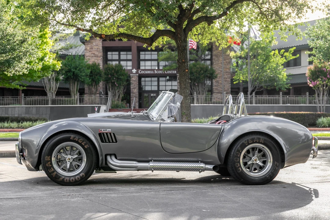Shelby Cobra Replica - Image 5 of 31