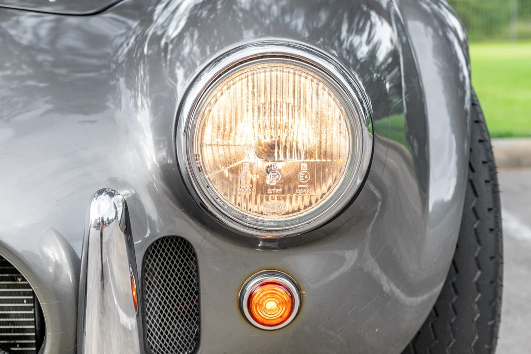Shelby Cobra Replica - Image 25 of 31