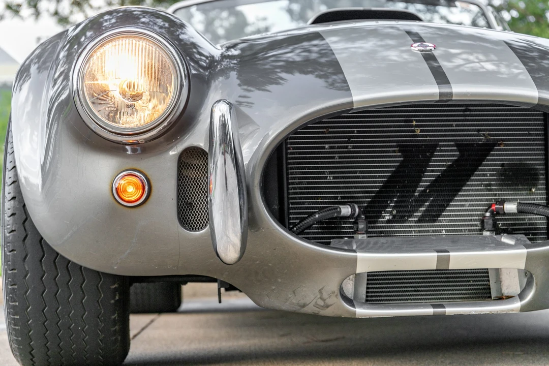 Shelby Cobra Replica - Image 22 of 31