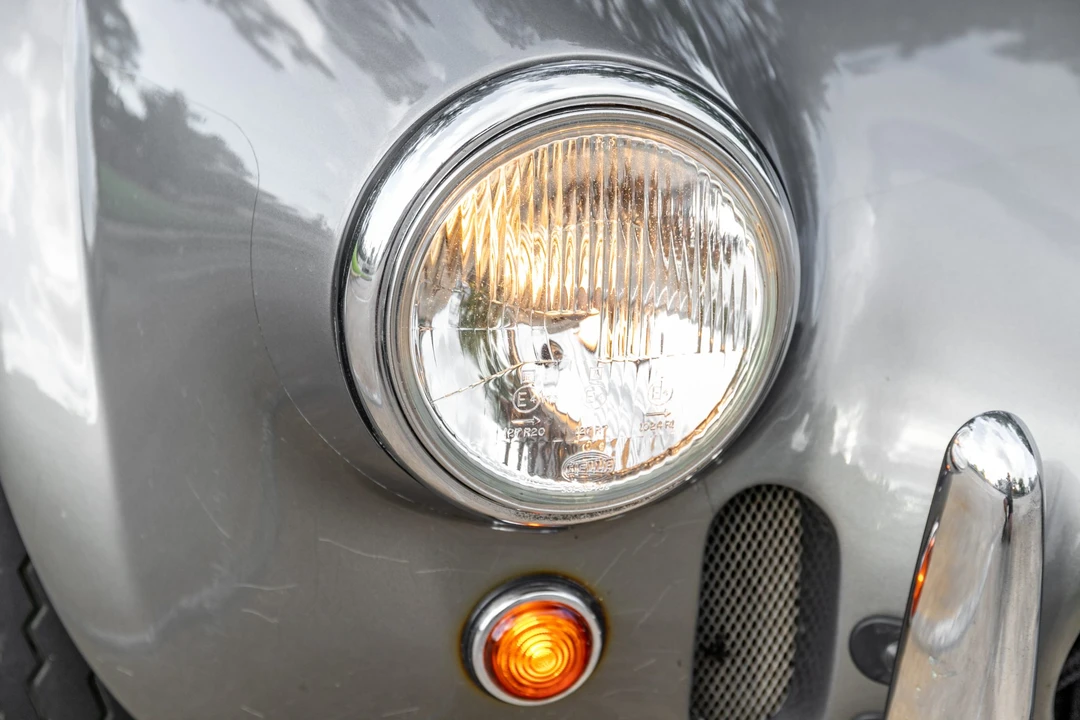 Shelby Cobra Replica - Image 20 of 31