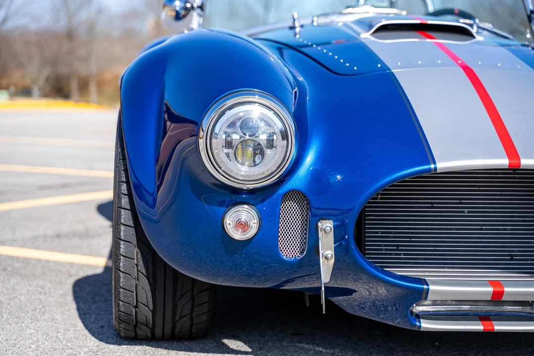 Shelby Cobra Replica - Image 19 of 31