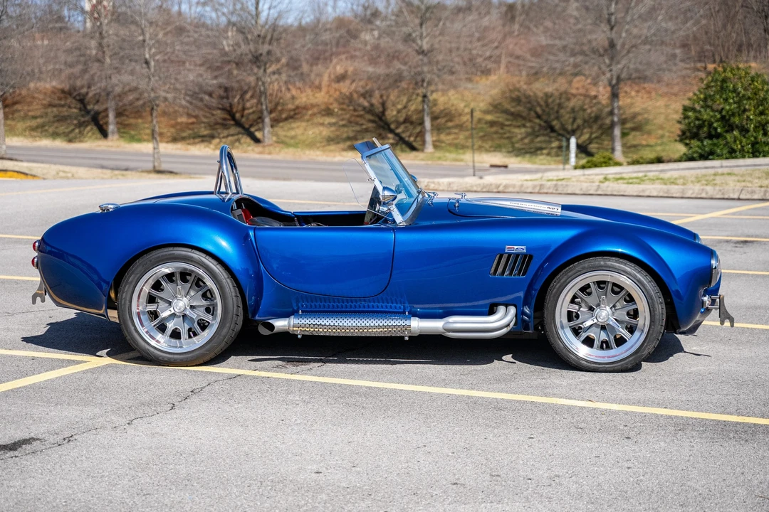 Shelby Cobra Replica - Image 12 of 31