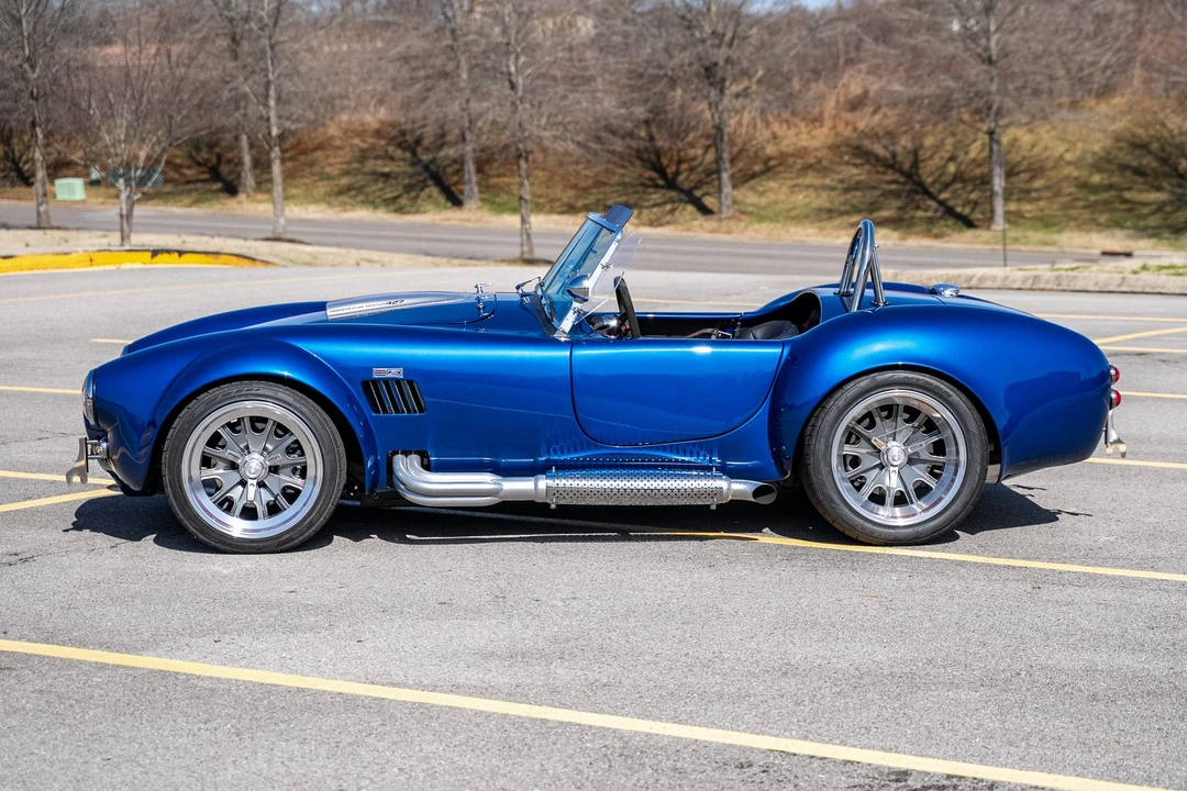 Shelby Cobra Replica - Image 6 of 31