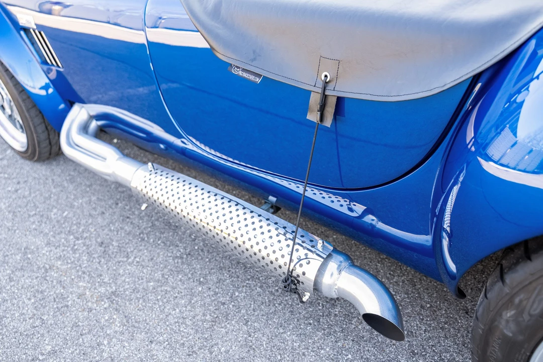Shelby Cobra Replica - Image 30 of 31