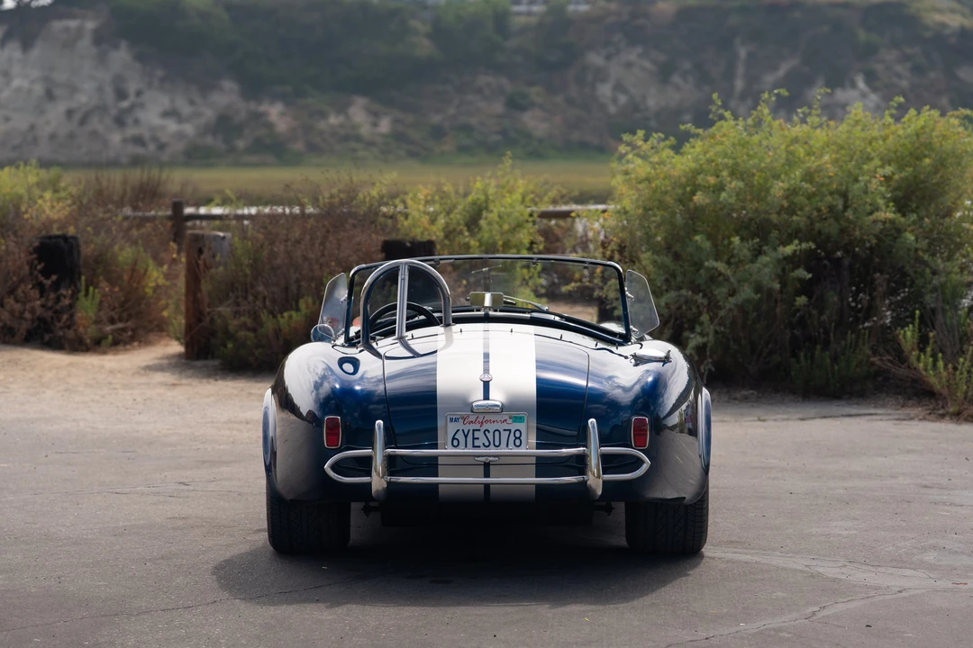 Shelby Cobra Replica - Image 21 of 31