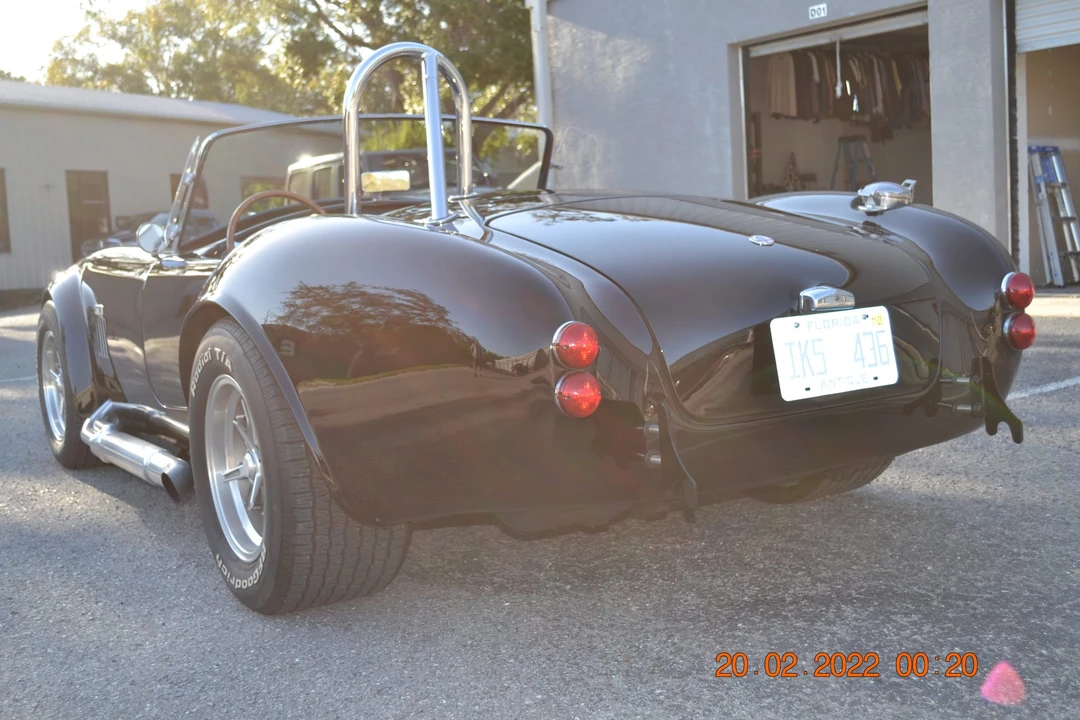 Shelby Cobra Replica - Image 14 of 31