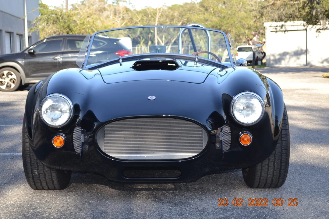 Shelby Cobra Replica - Image 21 of 31