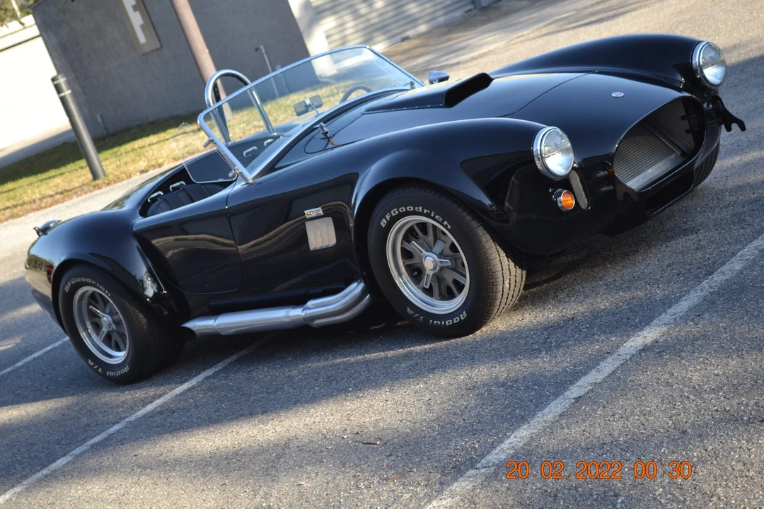 Shelby Cobra Replica - Image 19 of 31