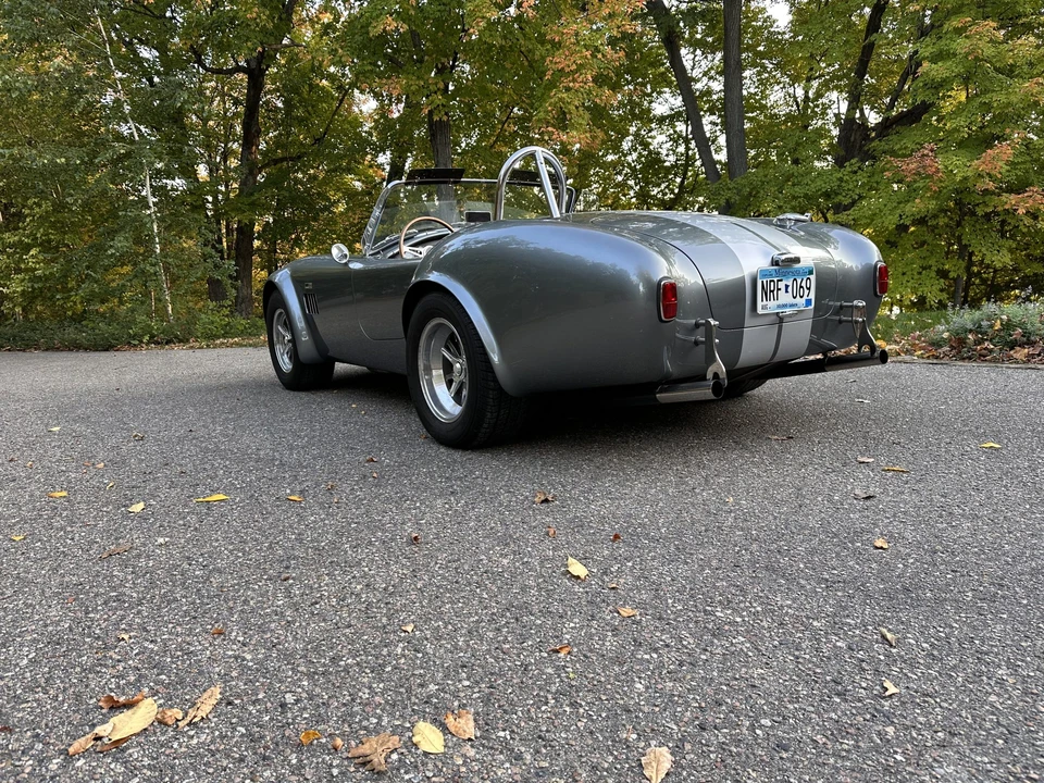 Shelby Cobra Replica - Image 20 of 31